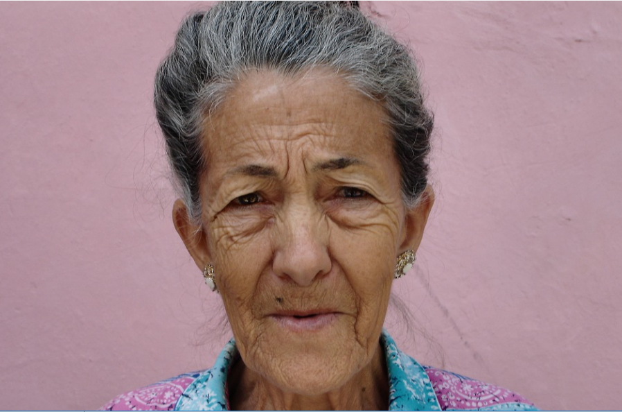 wrinkles face, granny
